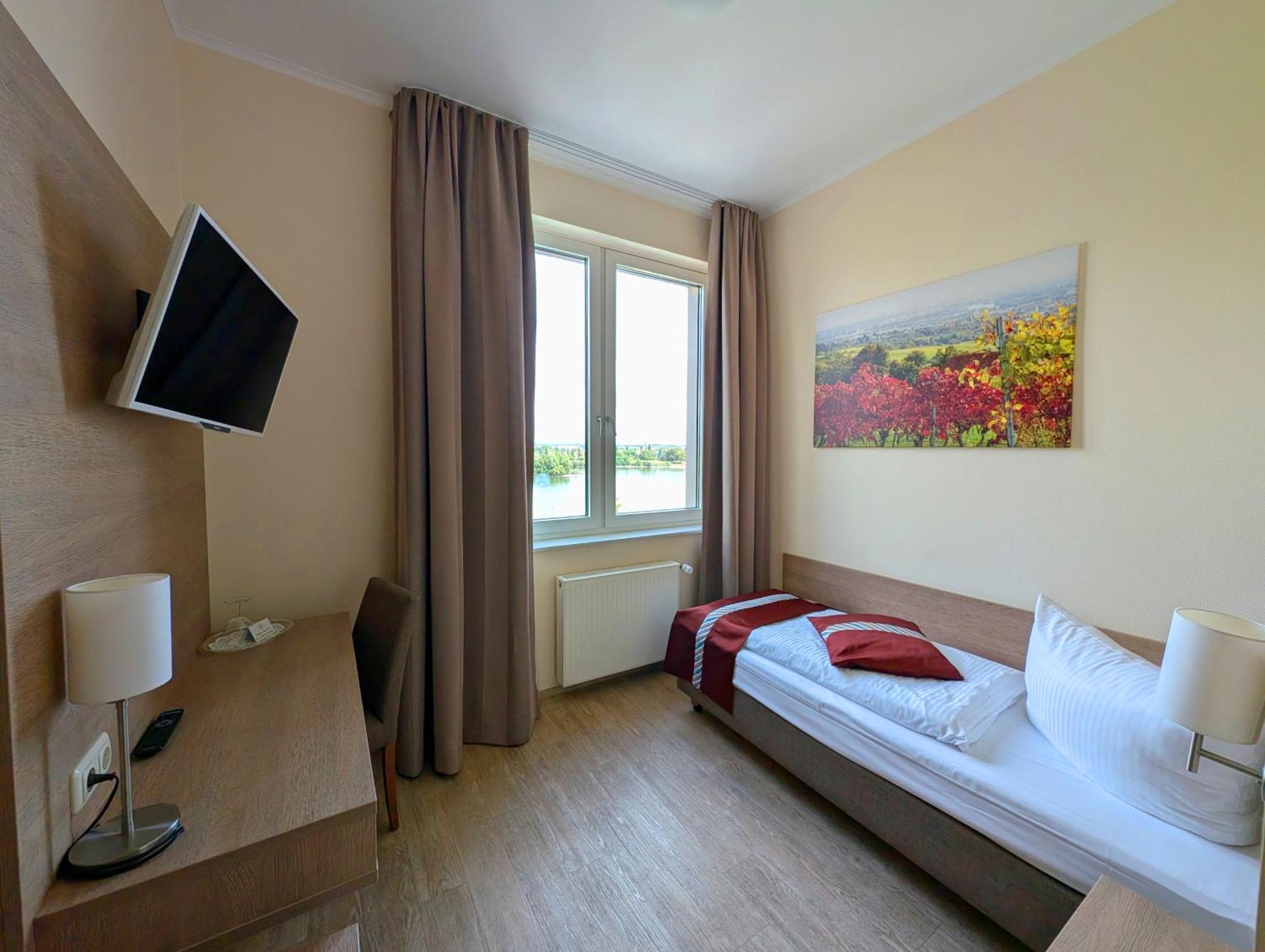 Готель Mainzer Hof Екстер'єр фото